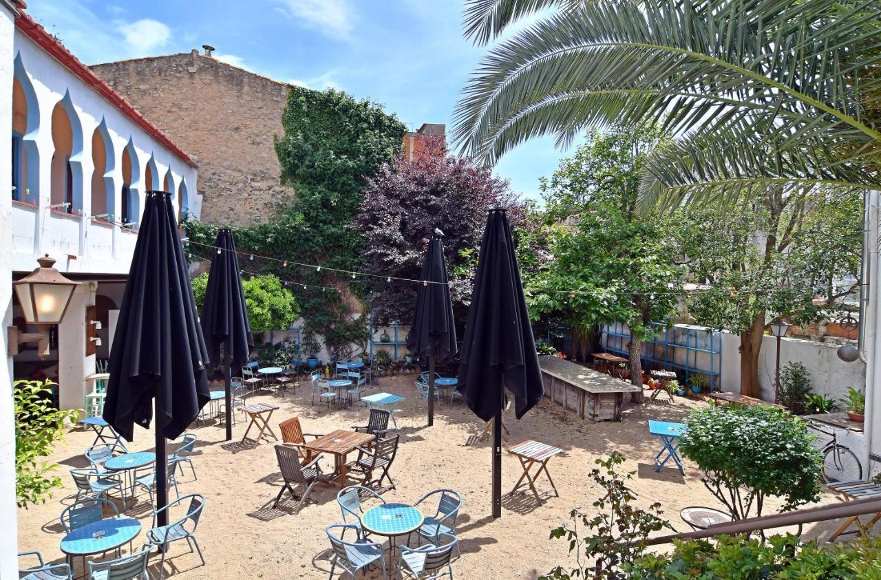 Hostal L'Estrella Palafrugell Exterior foto