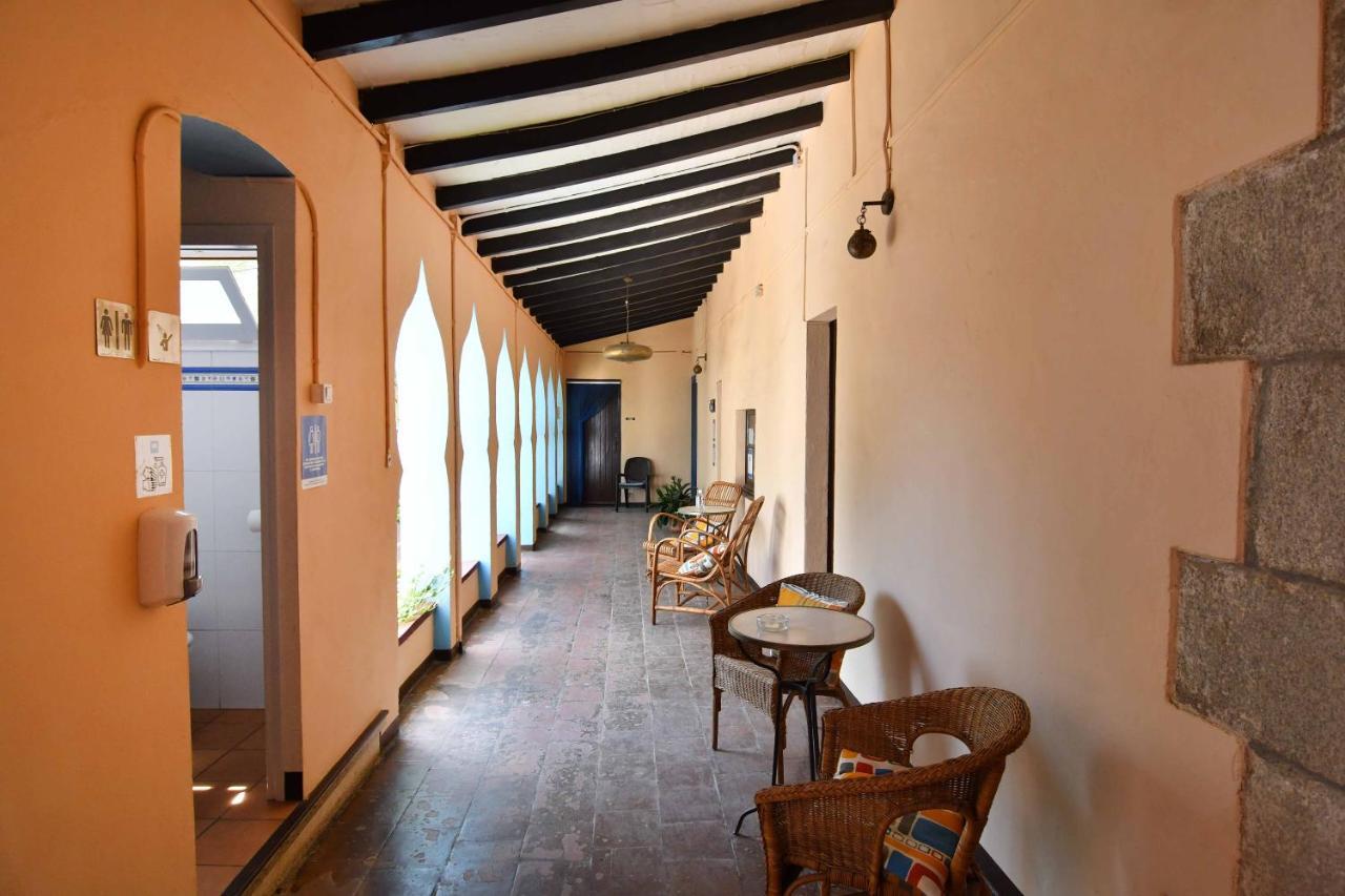 Hostal L'Estrella Palafrugell Exterior foto