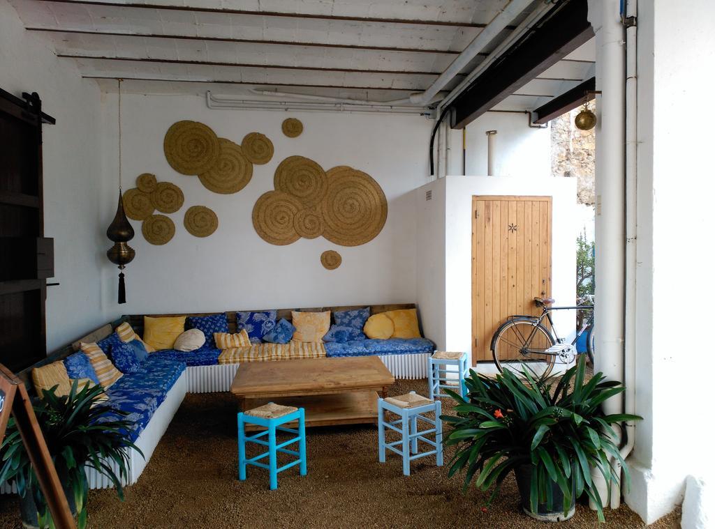 Hostal L'Estrella Palafrugell Exterior foto
